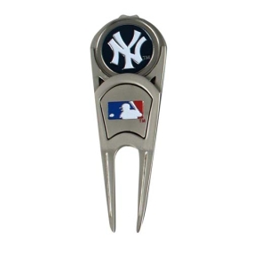 unknown New York Yankees Repair Tool and Ball Marker